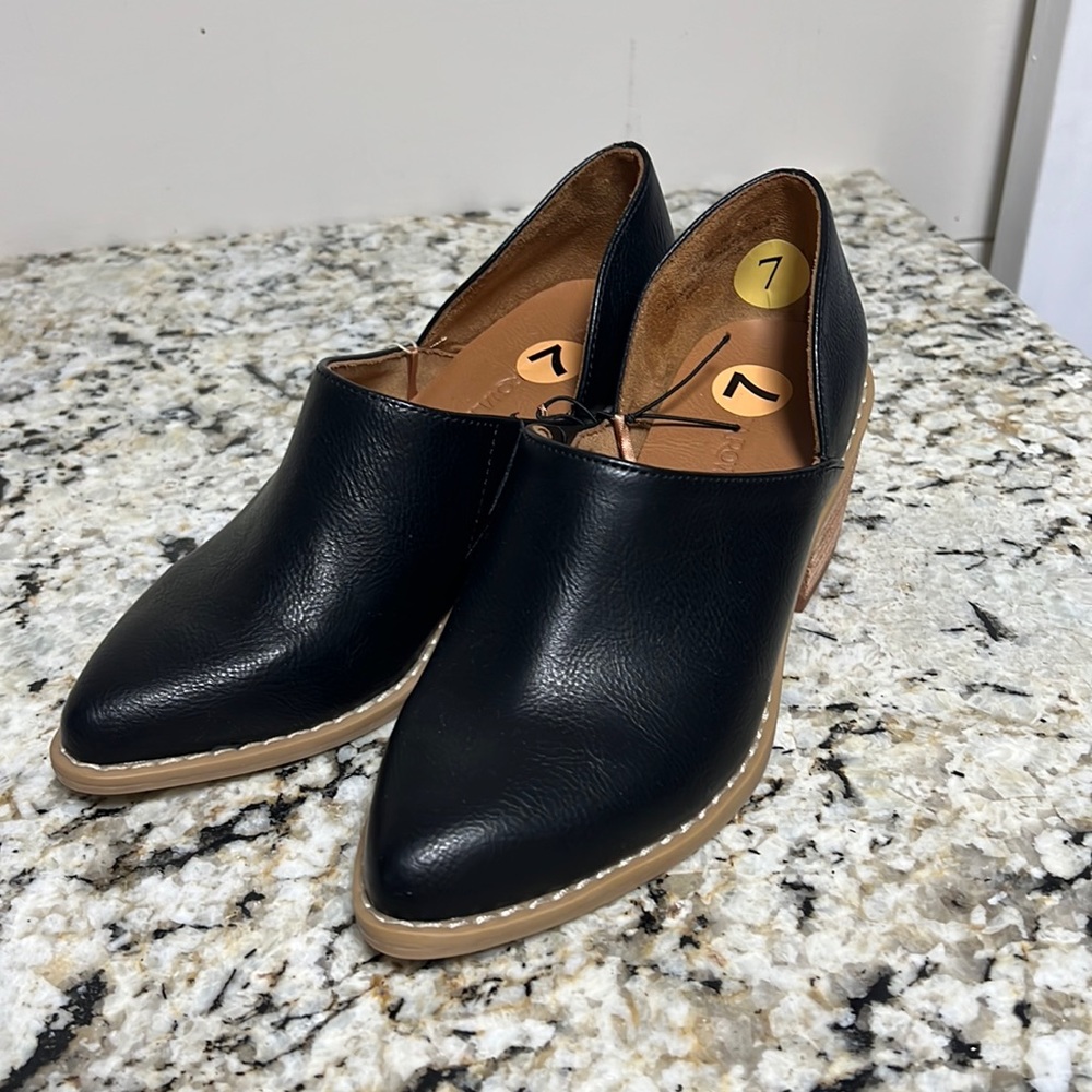 New with tags Cynthia Rowley Size 7